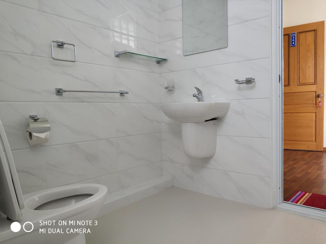 לויקו Kayah Land Hotel מראה חיצוני תמונה